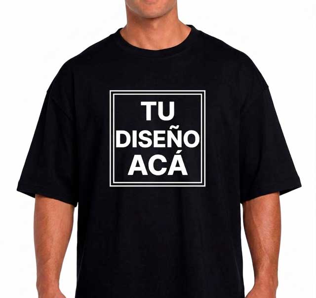 Remera Oversize Personalizada 1 Remera oversize negra personalizada con diseño propio estilo urbano en Estampa YA